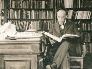 Franz Boas en su estudio en Grantwood, N.J., 1915. American Philosophical Society